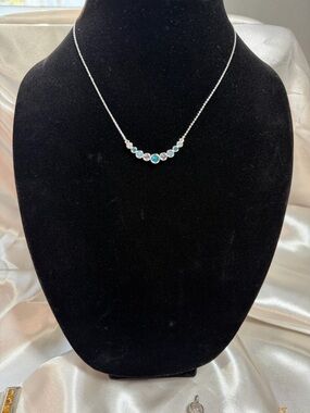 HSN Swarovski Crystal Ombre Blue Smile Necklace - NWT 18”